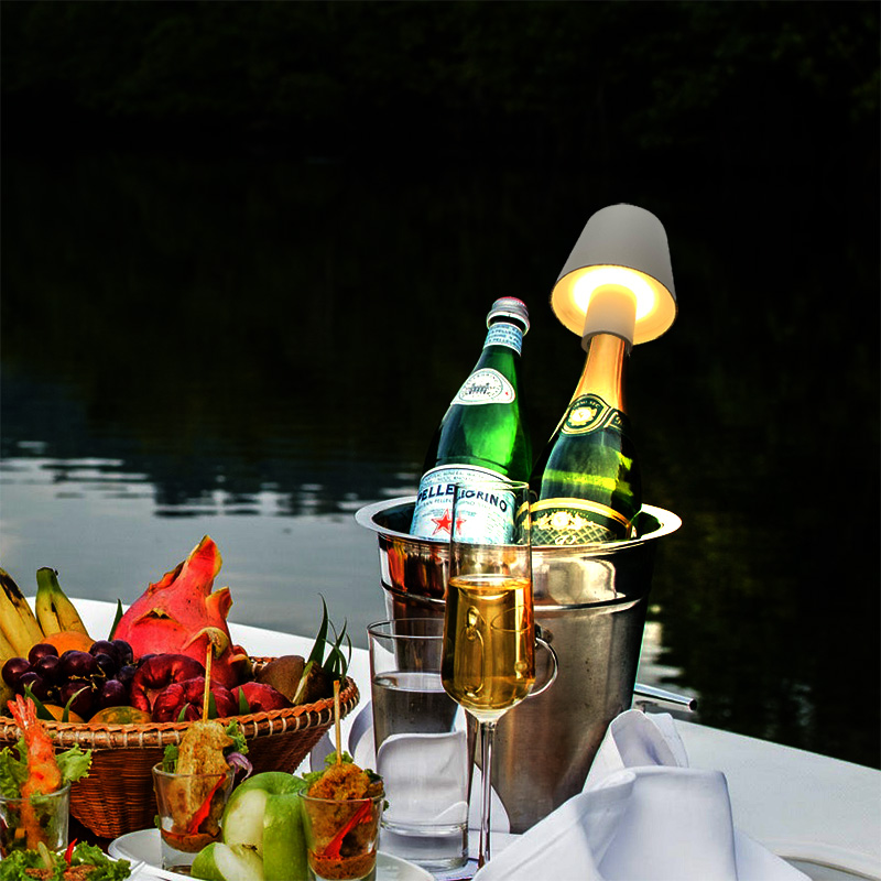 โคมไฟขวดไวน์คริสต์มาสแบบชาร์จไ - Home Decor Glass บทวิจารณ์และราคา